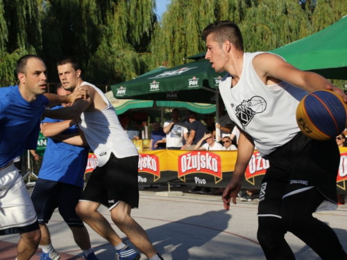 FOTO: ''General Vasilije Mitu'' iz Zagreba pobjednik 15. Streetball Rama