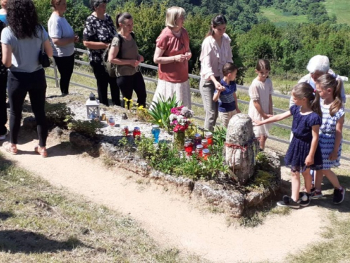 FOTO: Petrovo na Vrdolu, župa Uzdol