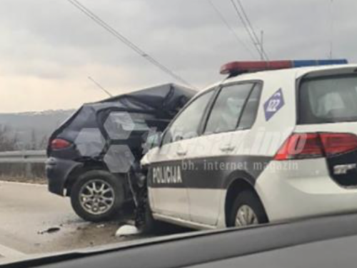 U sudaru u Kruševu kraj Mostara poginuo muškarac, ozlijeđeni policajci