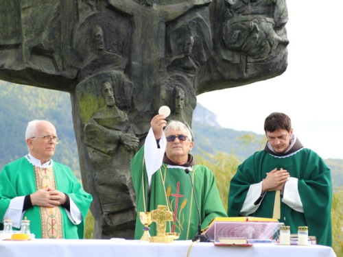 FOTO: Dan sjećanja na ramske žrtve - Komemoracija na Šćitu