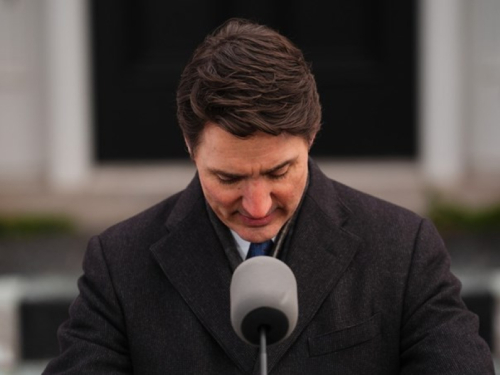 Trudeau dao ostavku