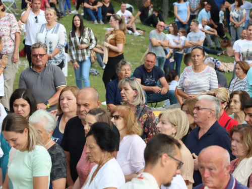 FOTO: Misa Uočnica na Kedžari