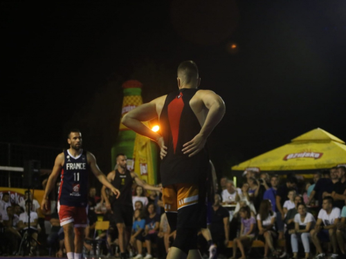 FOTO: Ekipa ''Makarska 3x3'' pobjednik 19. Streetball Rama 2021.