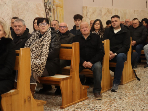 FOTO: Polnoćka na Šćitu