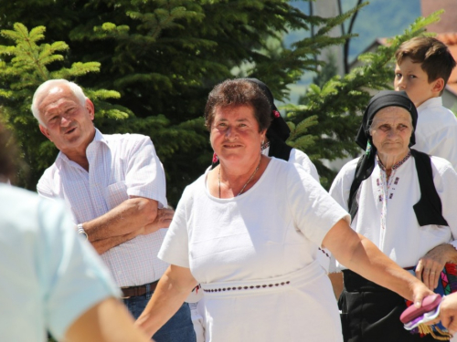 FOTO: Vanjska proslava sv. Ane u Podboru