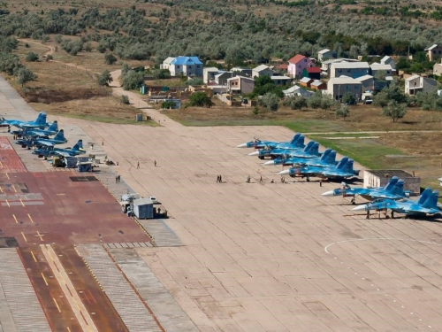 Ukrajina: Napali smo aerodrom na Krimu
