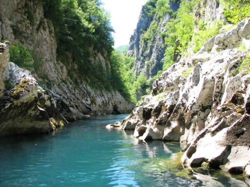 U Neretvi nestao kajakaš, izgleda da se radi o poznatom bh. alpinistu