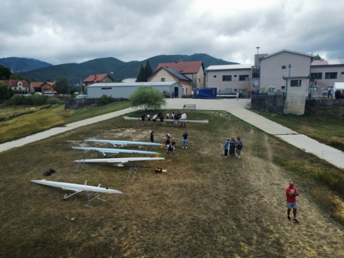 FOTO: Na Ramskom jezeru održana 10. veslačka regata