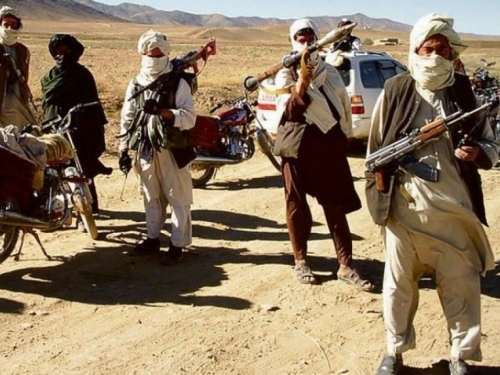 Talibani pustili na slobodu 13 otetih radnika