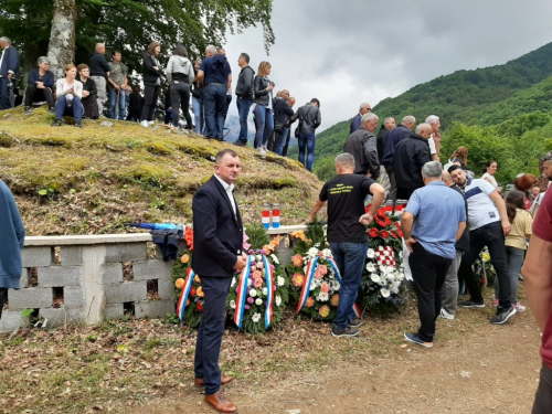 FOTO: Na Pomenu obilježena 27. obljetnica stradanja hrvatskih branitelja