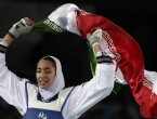 Iran: ''Vrlina žene nije da rasteže noge"