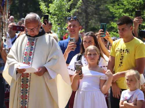 FOTO/VIDEO: Tisuće vjernika na Kedžari proslavilo 'Divin dan'