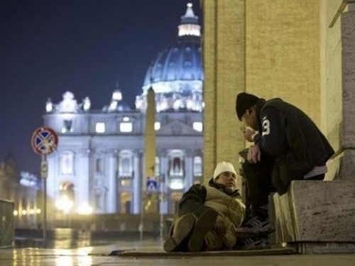 Papa u Vatikanu otvara dom za smještaj beskućnika