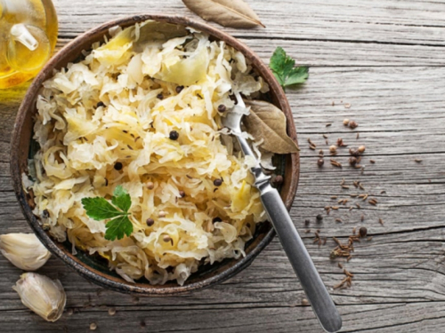 Užitak i prava likarija: Recept za salatu od kiselog kupusa