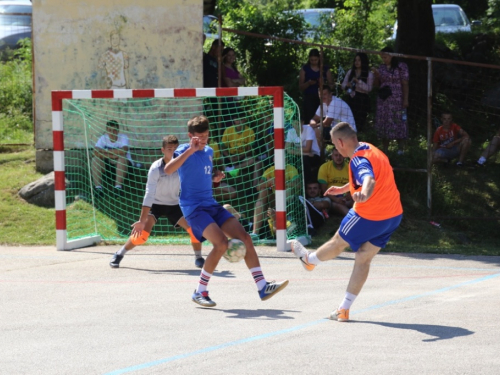 FOTO: Ekipa ''MNK Uzdol'' pobjednik turnira na Orašcu