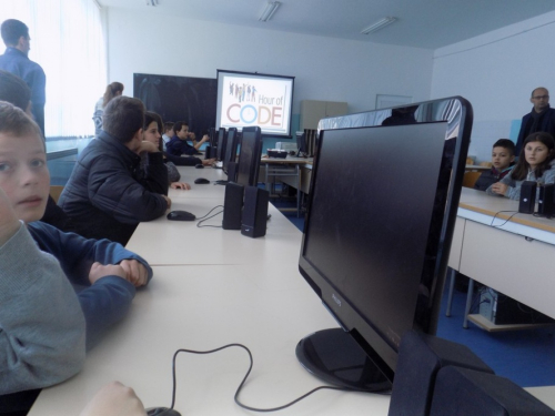 Sat kodiranja u osnovnoj školi u Prozoru