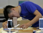 Dvojica Kineza prevarili Apple za skoro milijun dolara uvaljujući im lažne iPhone