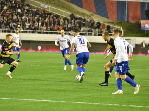 Hajduk i Osijek odigrali bez golova, Bjelica isključen