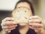 Pet znakova da jedete previše kruha