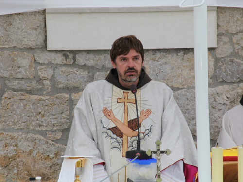 FOTO: Proslava sv. Ante na Zvirnjači
