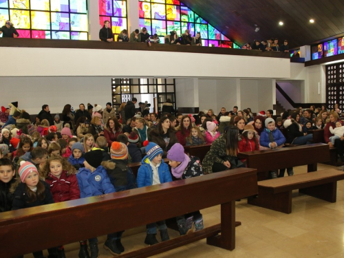 ​FOTO: Sv. Nikola s radošću dočekan u župi Rumboci