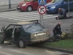 VIDEO: Migranti autom bježali policiji po Ogulinu, pogledajte snimku uhićenja