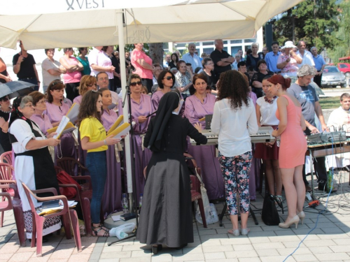 FOTO: Mlada misa vlč. Ljube Zelenike u Prozoru