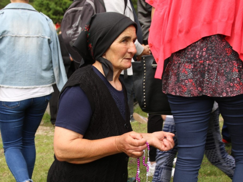 FOTO/VIDEO: Tisuće vjernika na Kedžari proslavilo Divin dan