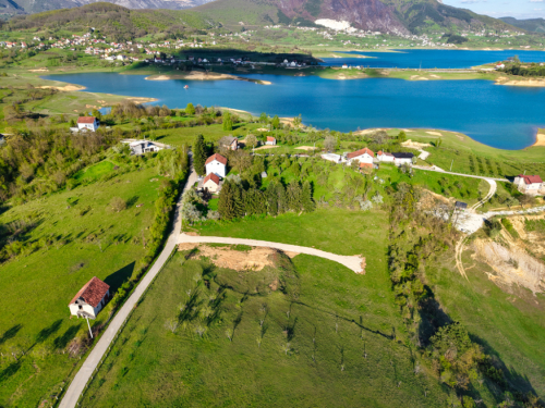 OGLAS: Prodaja parcela – poluotok Matkovići, Ramsko jezero