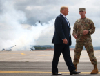 Trump steže obruč Iranu: ''Nuklearni dogovor ili vojska!''