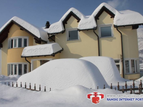 FOTO: Prisjetite se snježnog nevremena u Prozoru-Rami na današnji dan 2012.