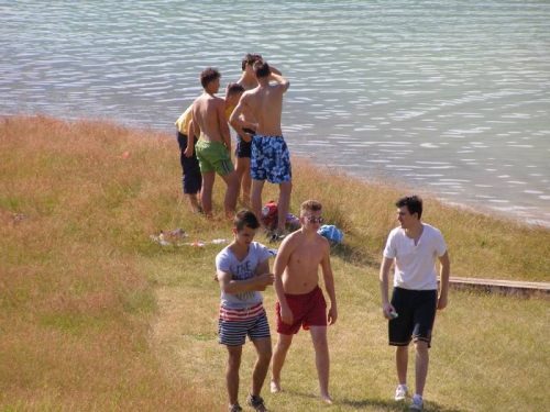 FOTO: U Ripcima održan turnir u odbojci na pijesku