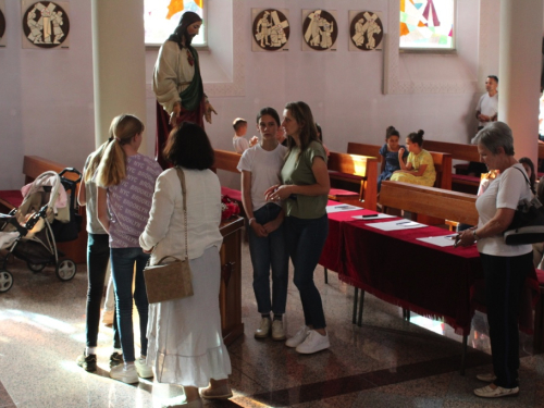 FOTO: U Prozoru održan 18. festival duhovne glazbe ''Djeca pjevaju Isusu''