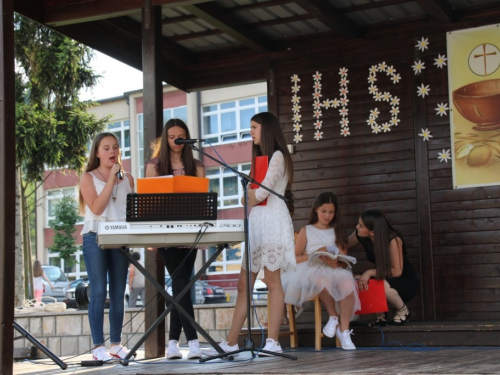 FOTO: U Prozoru održan XI festival duhovne glazbe 'Djeca pjevaju Isusu'