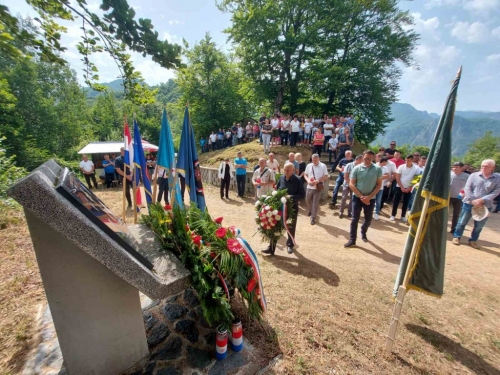 FOTO: Na Pomenu obilježena 28. obljetnica stradanja hrvatskih branitelja