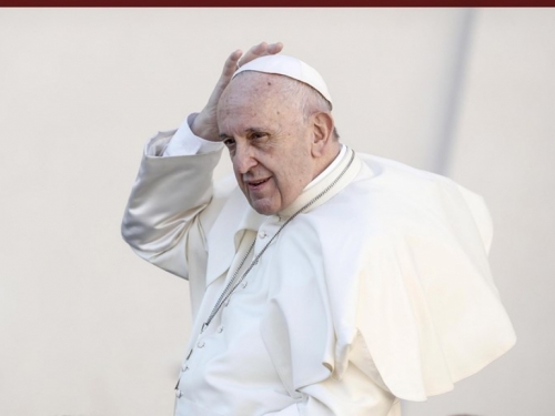 Papa mladima: Oprostite nam ako smo vam napunili uši