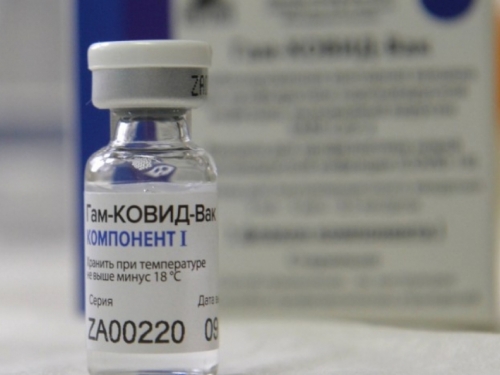 Vlada FBiH odabrala dvije kompanije za nabavku cjepiva