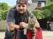 Škot putuje svijetom zajedno s mačkom Nalom koju je pronašao u Mostaru