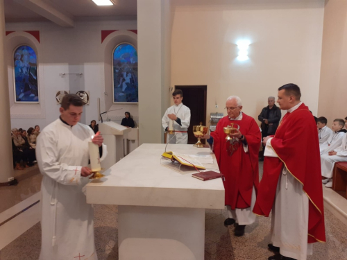 FOTO: Veliki petak u župi Prozor