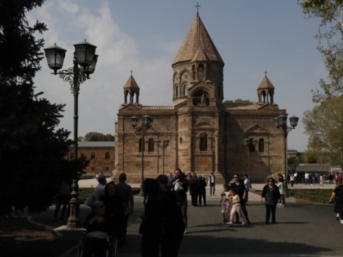 Armenija se priključila Haškom sudu. Rusija: To je neprijateljska odluka