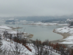 Oblačno s kišom, u višim područjima susnježica i snijeg