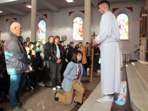 FOTO: Veliki petak u župi Prozor