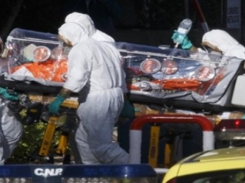 Mali zaustavlja epidemiju ebole, u SAD-u umro zaraženi liječnik