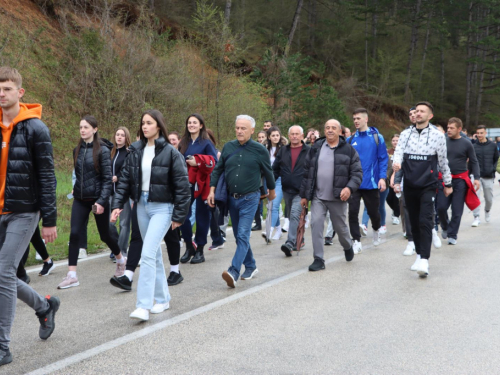 FOTO/VIDEO: Poruka mira stigla na Šćit: Josip Jelinić završio svoje hodočašće kroz BiH