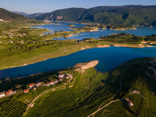 Sunčano i toplo, temperatura do 32 stupnja