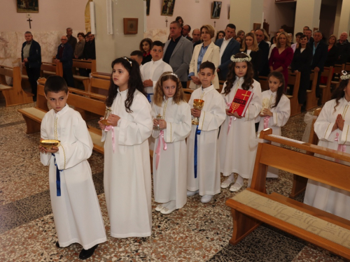 FOTO: Prva sveta Pričest u župi Rama-Šćit