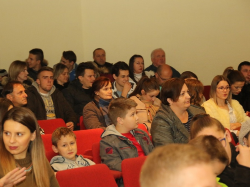 FOTO: U Prozoru premijerno prikazan dugometražni film 'Hajduk'