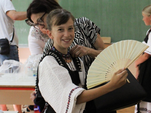 FOTO: HKUD Rama sudjelovao na dječjoj smotri folklora u Rodoču