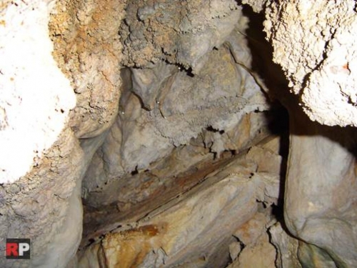 Prirodni ramski fenomeni: Ljubića pećina