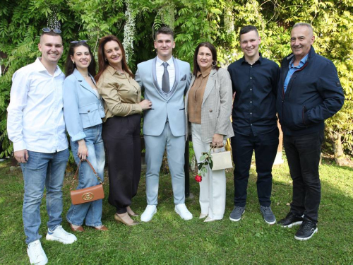 FOTO: Matura 2026. - Defile mladosti na ulicama Prozora